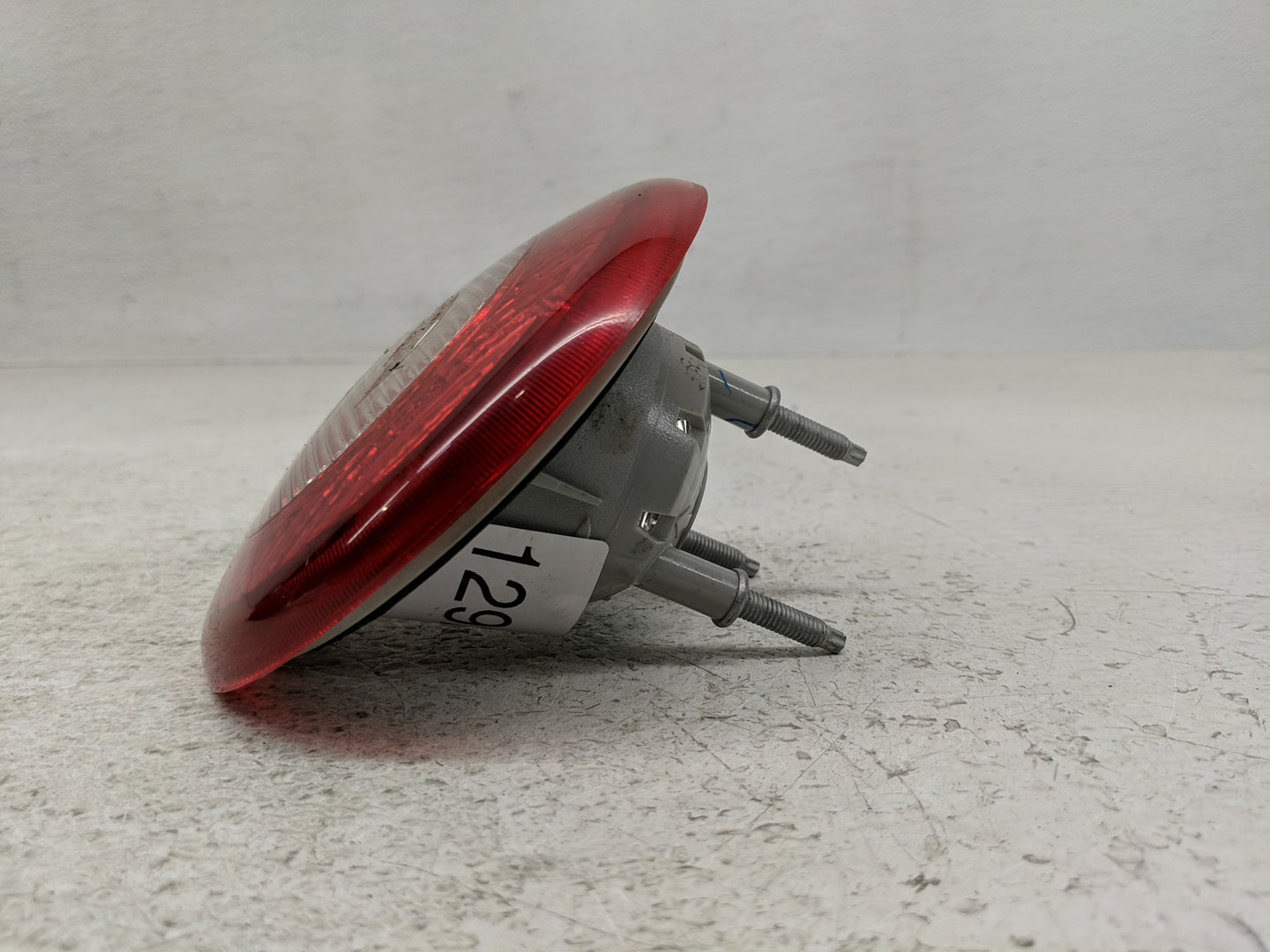 2006-2011 Chevrolet Hhr Tail Light Assembly Driver Left OEM Fits Fits 2006 2007 2008 2009 2010 2011 OEM Used Auto Parts - Oe