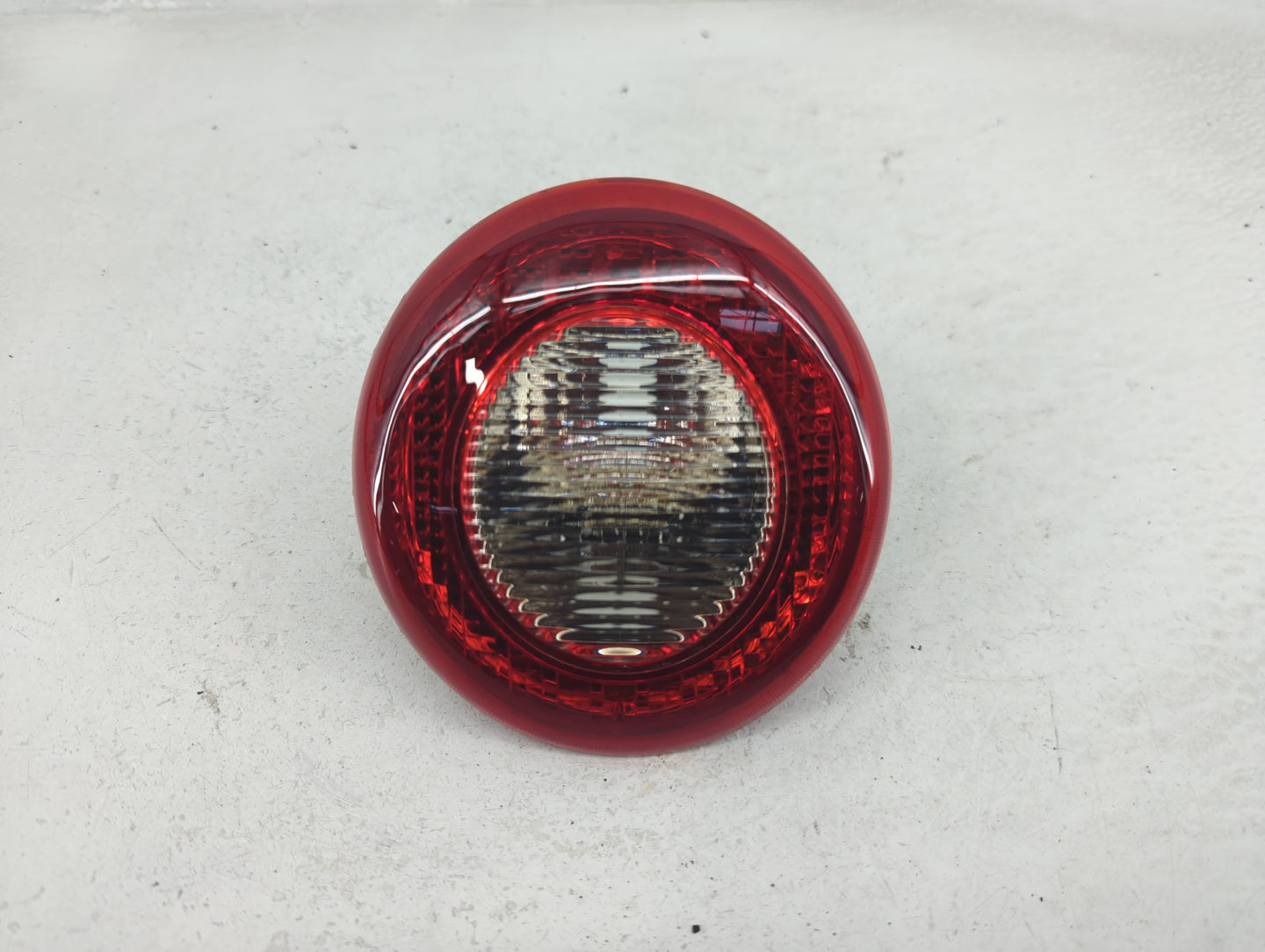 2006-2011 Chevrolet Hhr Tail Light Assembly Driver Left OEM P/N:16532493 A Fits Fits 2006 2007 2008 2009 2010 2011 OEM Used 