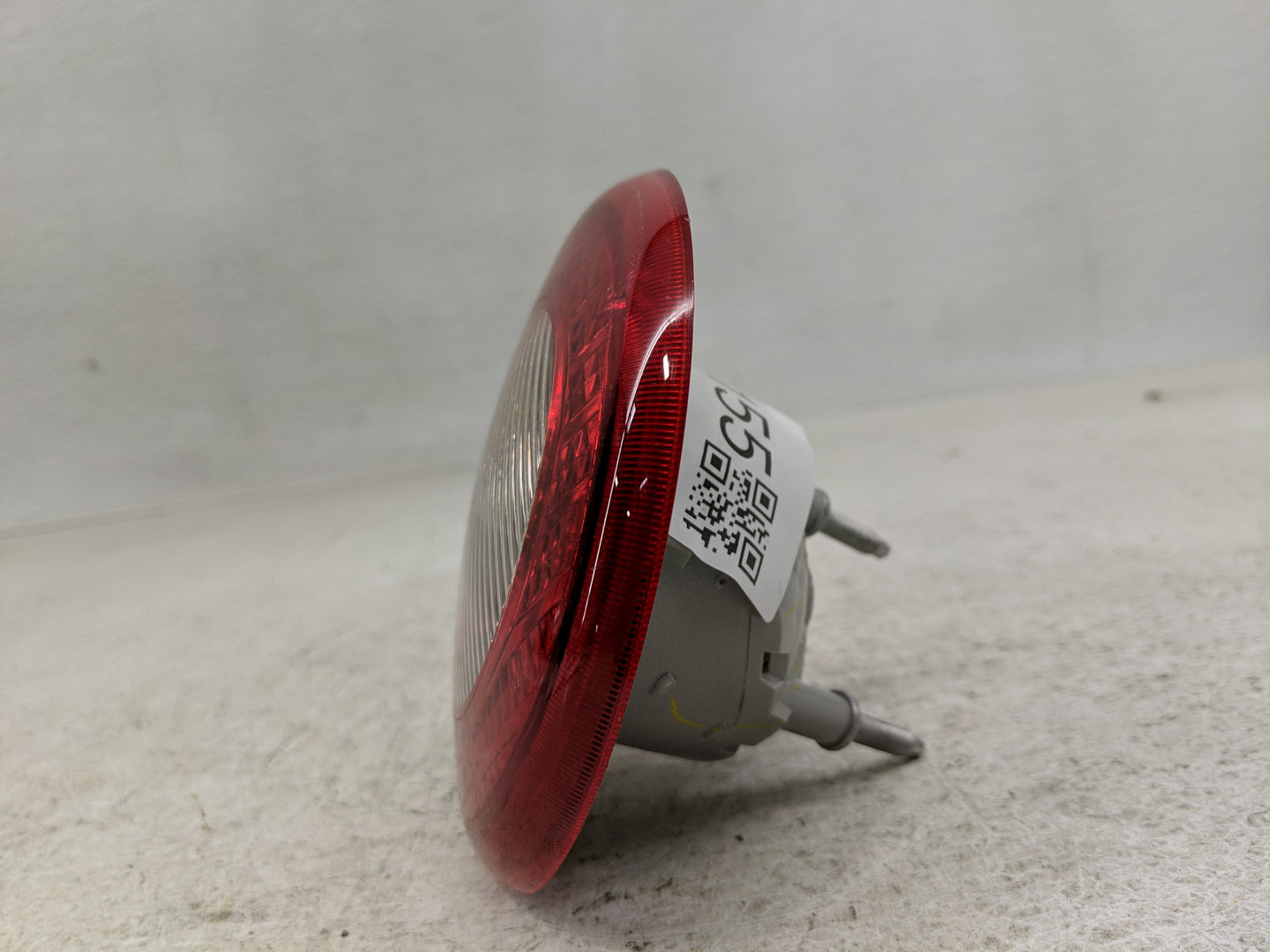 2006-2011 Chevrolet Hhr Tail Light Assembly Driver Left OEM Fits Fits 2006 2007 2008 2009 2010 2011 OEM Used Auto Parts - Oe