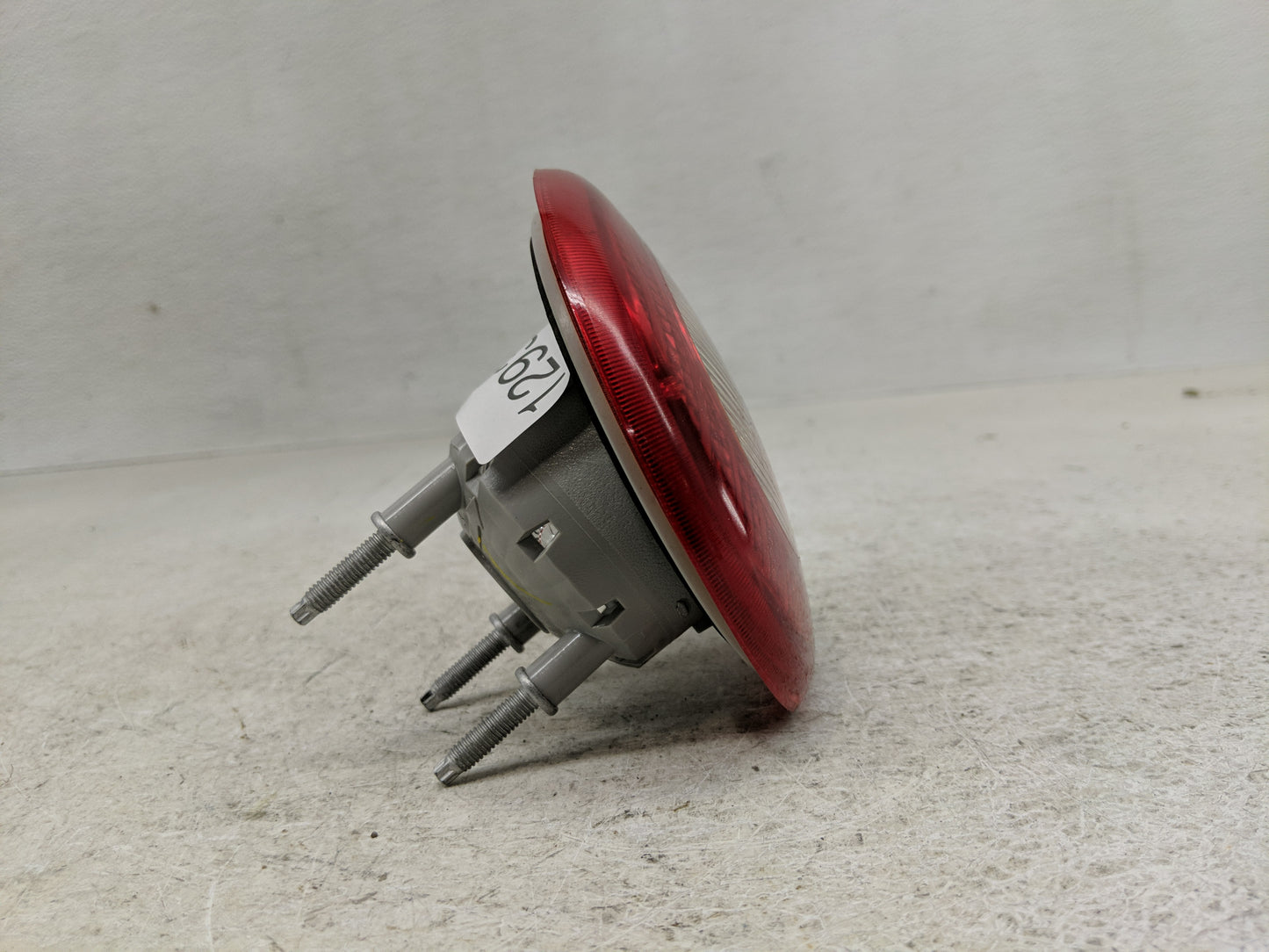 2006-2011 Chevrolet Hhr Tail Light Assembly Driver Left OEM Fits Fits 2006 2007 2008 2009 2010 2011 OEM Used Auto Parts - Oe