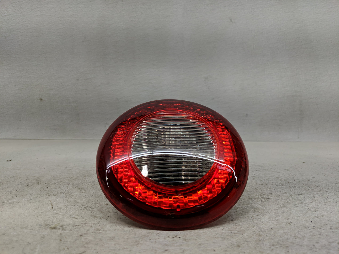 2006-2011 Chevrolet Hhr Tail Light Assembly Passenger Right OEM Fits Fits 2006 2007 2008 2009 2010 2011 OEM Used Auto Parts 