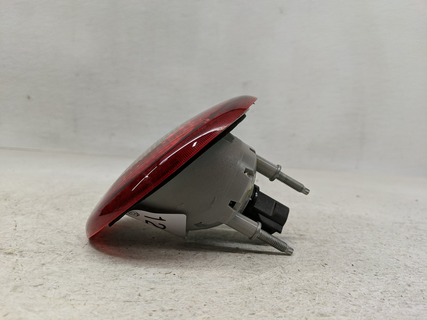2006-2011 Chevrolet Hhr Tail Light Assembly Passenger Right OEM Fits Fits 2006 2007 2008 2009 2010 2011 OEM Used Auto Parts 