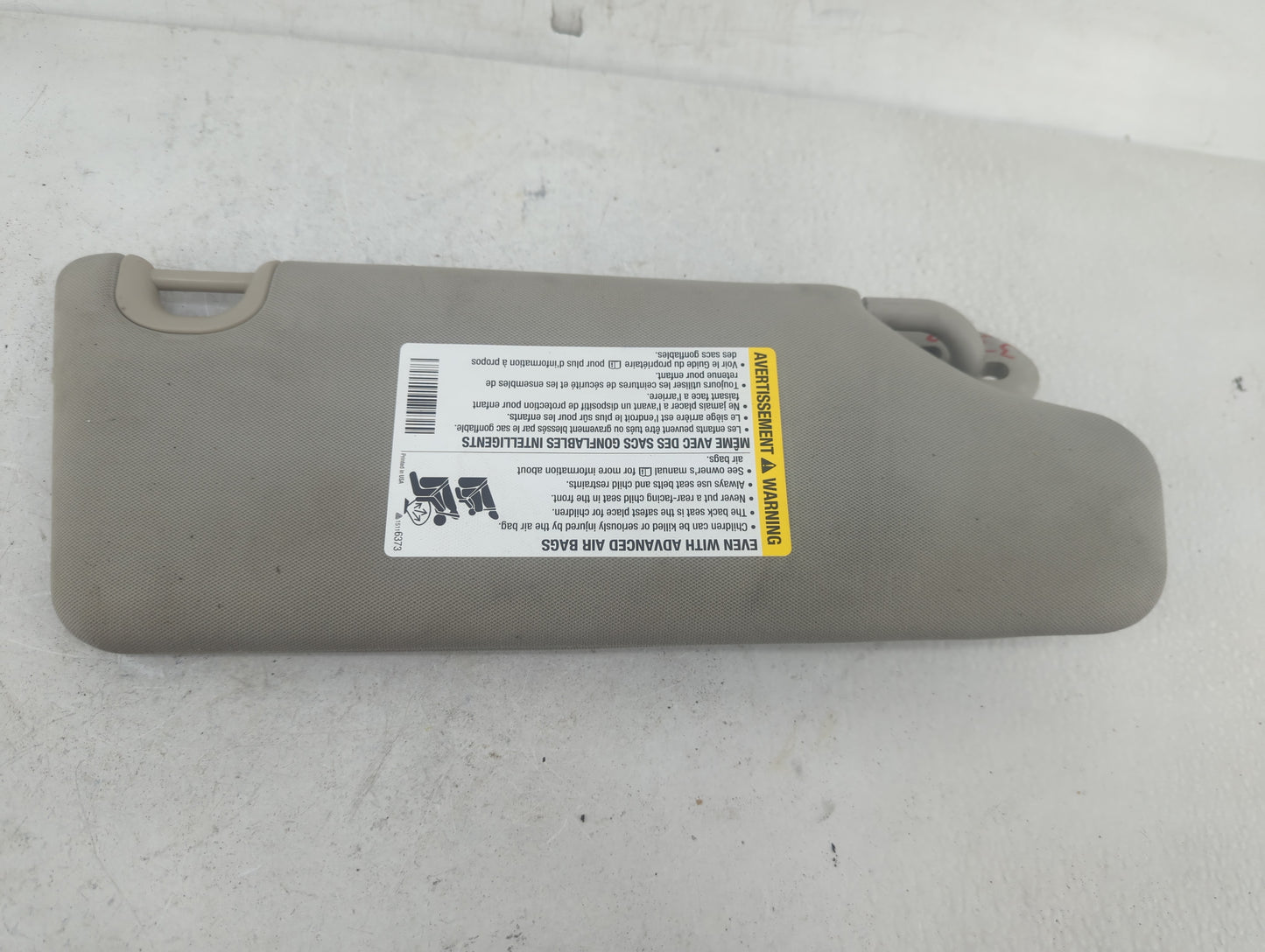 2006-2011 Chevrolet Hhr Sun Visor Shade Replacement Driver Left Mirror Fits Fits 2006 2007 2008 2009 2010 2011 OEM Used Auto