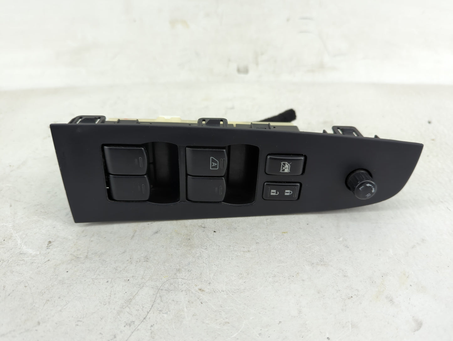 2006-2008 Chevrolet Hhr Master Power Window Switch Replacement Driver Side Left P/N:25401 ZN40A Fits Fits 2006 2007 2008 OEM