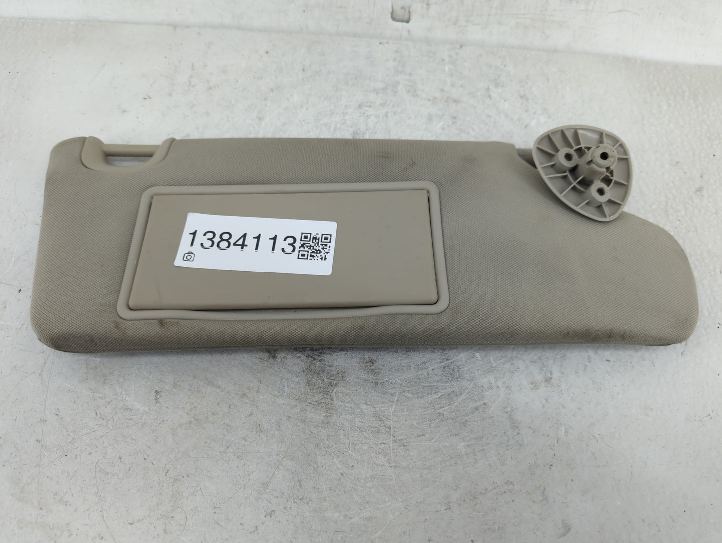 2006-2011 Chevrolet Hhr Sun Visor Shade Replacement Passenger Right Mirror Fits Fits 2006 2007 2008 2009 2010 2011 OEM Used 