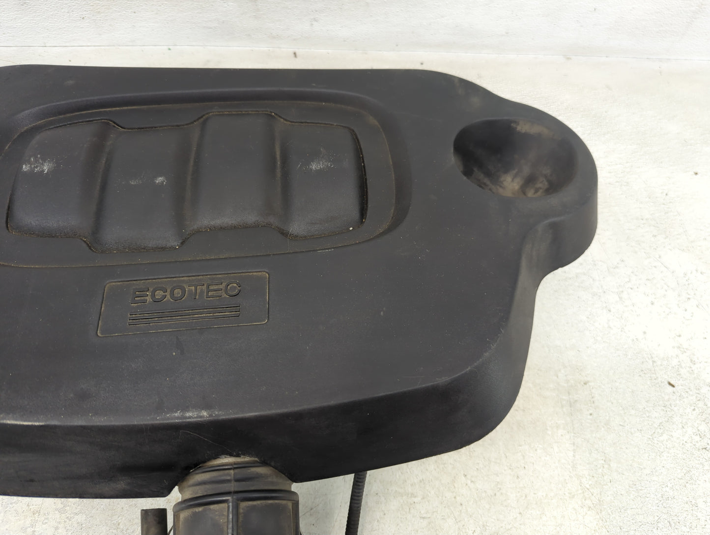 2007 Chevrolet Hhr Engine Cover - Oemusedautoparts1.com