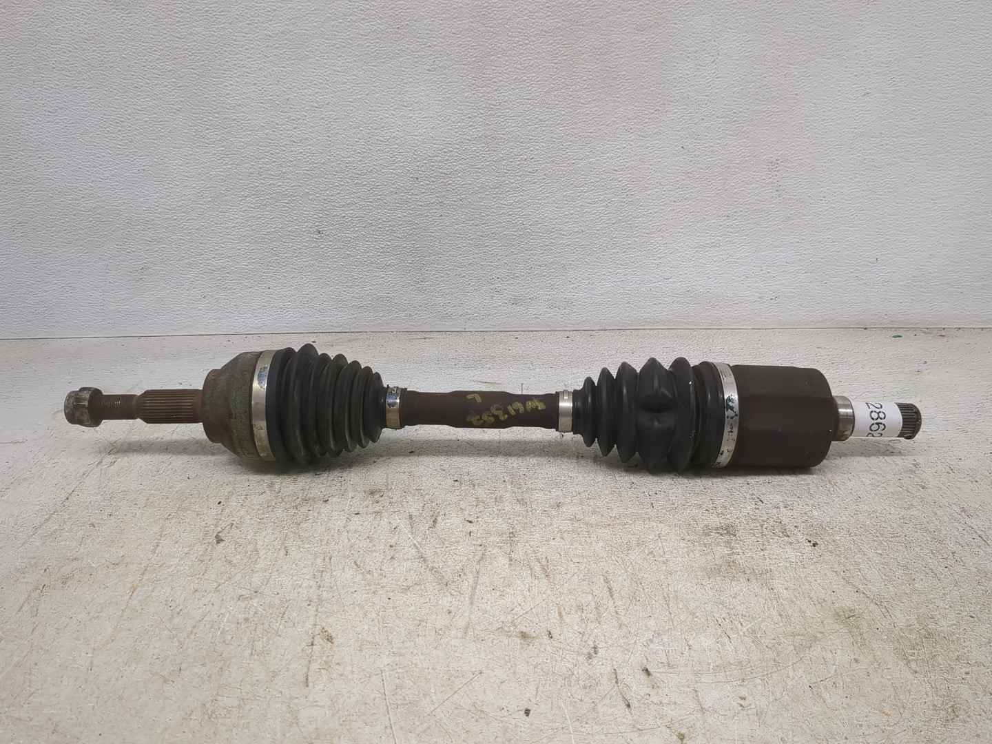 2006-2011 Chevrolet Hhr Axle Shaft Front Driver Cv C/v 1428627 - Oemusedautoparts1.com