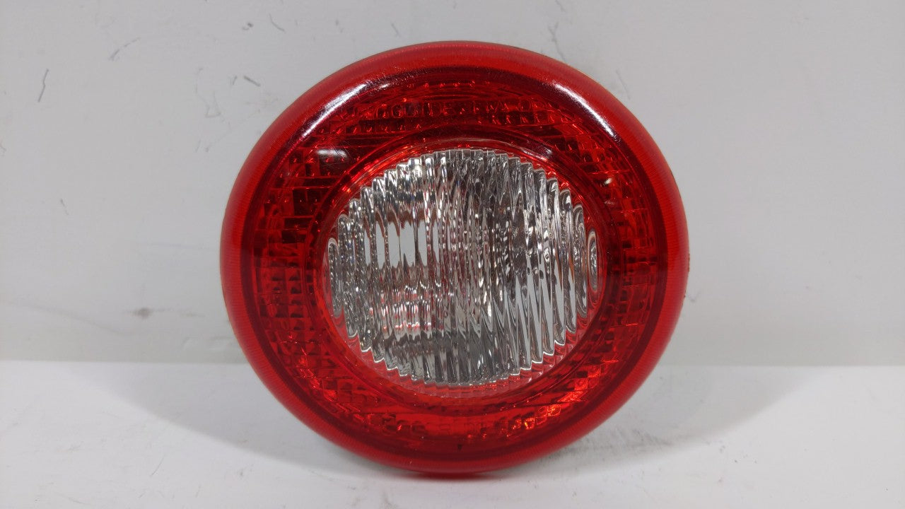 2006-2011 Chevrolet Hhr Tail Light Assembly Driver Left OEM P/N:20778528 15875485 Fits Fits 2006 2007 2008 2009 2010 2011 OE