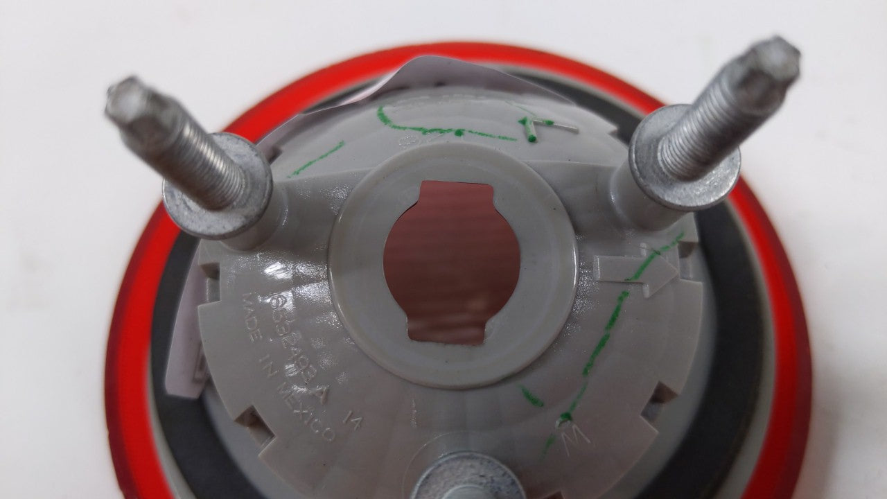 2006-2011 Chevrolet Hhr Tail Light Assembly Driver Left OEM P/N:20778528 15875485 Fits Fits 2006 2007 2008 2009 2010 2011 OE