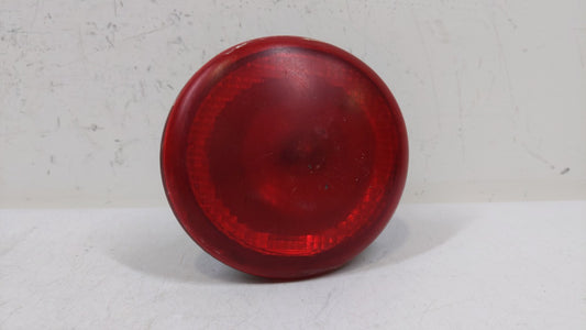 2006-2011 Chevrolet Hhr Tail Light Assembly Passenger Right OEM P/N:15821824 16532504 Fits Fits 2006 2007 2008 2009 2010 201