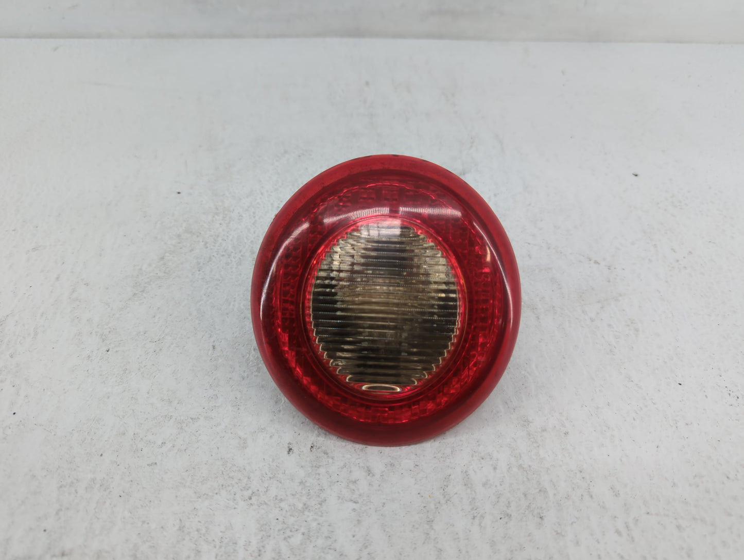 2006-2011 Chevrolet Hhr Tail Light Assembly Driver Left OEM P/N:15875485 2586381 Fits Fits 2006 2007 2008 2009 2010 2011 OEM