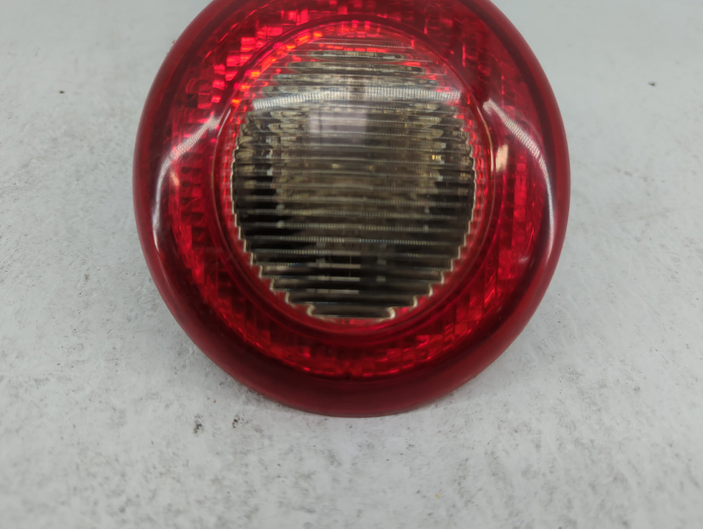 2006-2011 Chevrolet Hhr Tail Light Assembly Driver Left OEM P/N:15875485 2586381 Fits Fits 2006 2007 2008 2009 2010 2011 OEM