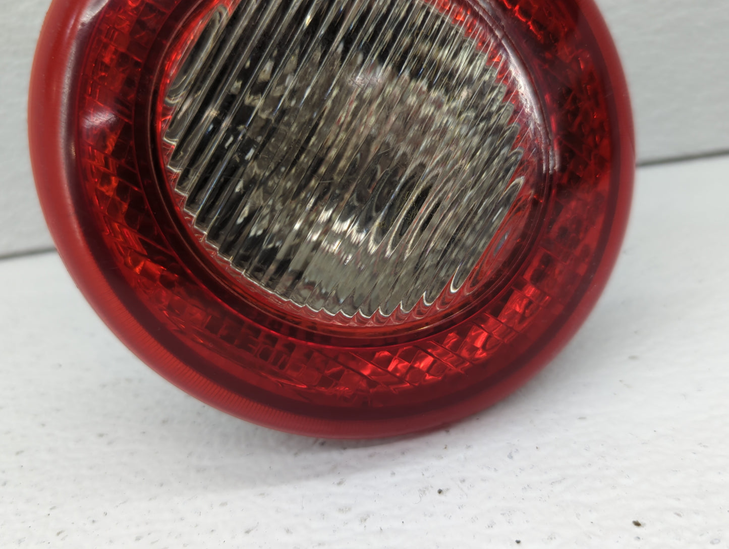 2006-2011 Chevrolet Hhr Tail Light Assembly Driver Left OEM P/N:22727296 1582182, 16532493 Fits Fits 2006 2007 2008 2009 201