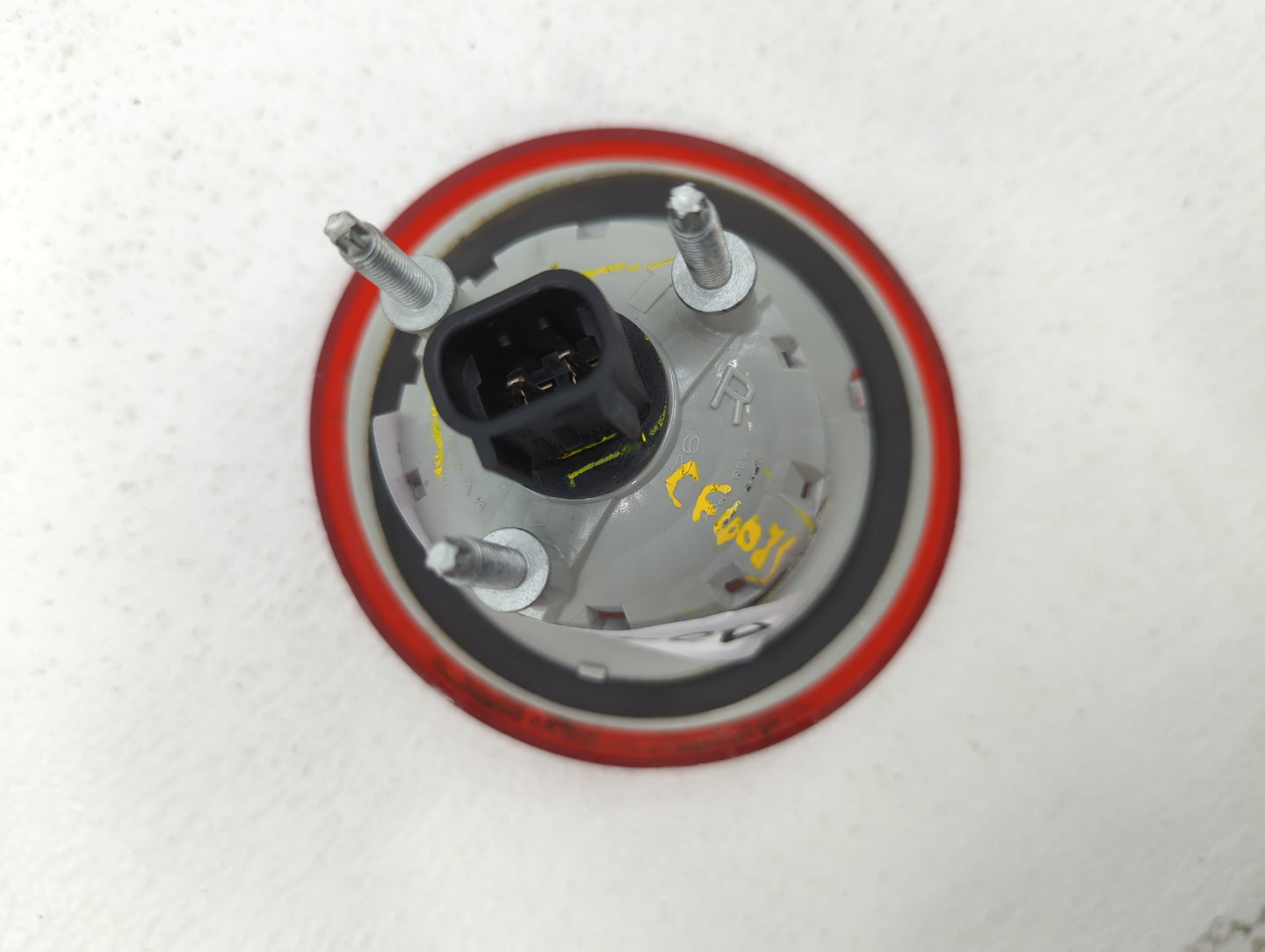 2006-2011 Chevrolet Hhr Tail Light Assembly Driver Left OEM P/N:15875484 Fits Fits 2006 2007 2008 2009 2010 2011 OEM Used Au