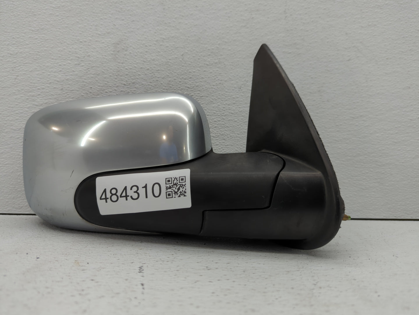 2006-2007 Chevrolet Hhr Passenger Side View Mirror - Right Door Mirror OEM Used - Oemusedautoparts1.com