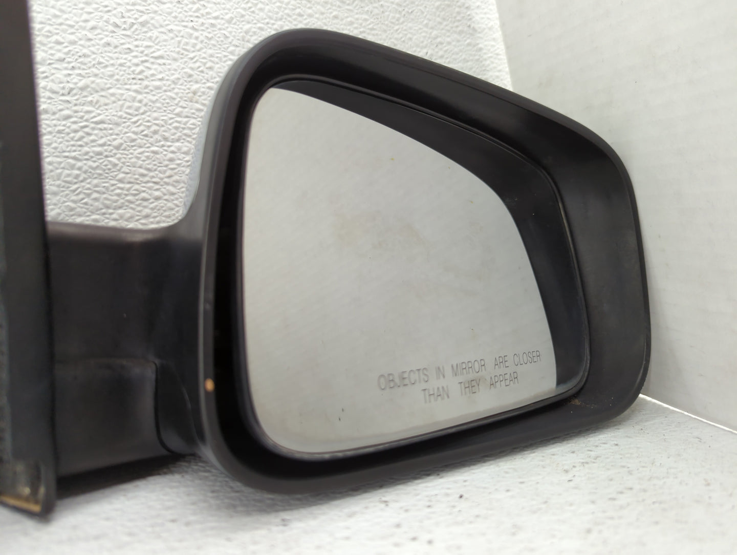 2006-2007 Chevrolet Hhr Passenger Side View Mirror - Right Door Mirror OEM Used - Oemusedautoparts1.com
