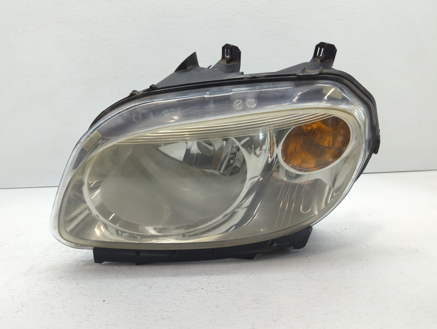 2006-2011 Chevrolet Hhr Driver Left Oem Head Light Headlight Lamp - Oemusedautoparts1.com