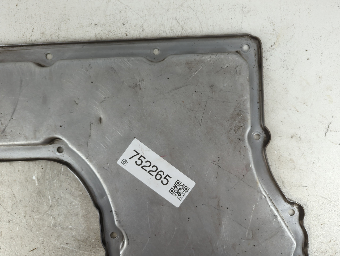 2006-2011 Chevrolet Hhr Engine Oil Pan Fits Fits 2005 2006 2007 2008 2009 2010 2011 2012 2013 2014 2015 2016 2017 OEM Used A