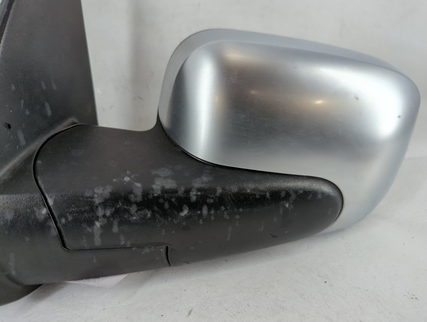 2006-2007 Chevrolet Hhr Driver Side View Mirror - Left Door Mirror OEM Used - Oemusedautoparts1.com
