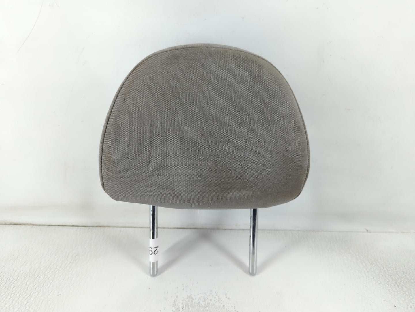 2007 Chevrolet Hhr Headrest Head Rest Front Driver Passenger Seat Fits OEM Used Auto Parts - Oemusedautoparts1.com