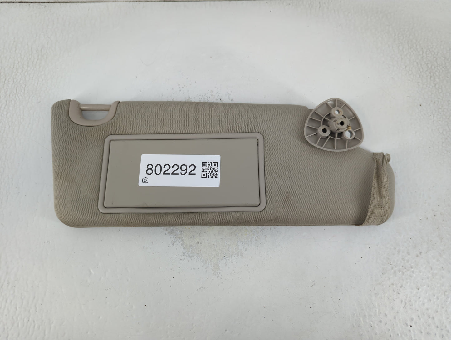 2006-2011 Chevrolet Hhr Sun Visor Shade Replacement Passenger Right Mirror Fits Fits 2006 2007 2008 2009 2010 2011 OEM Used 