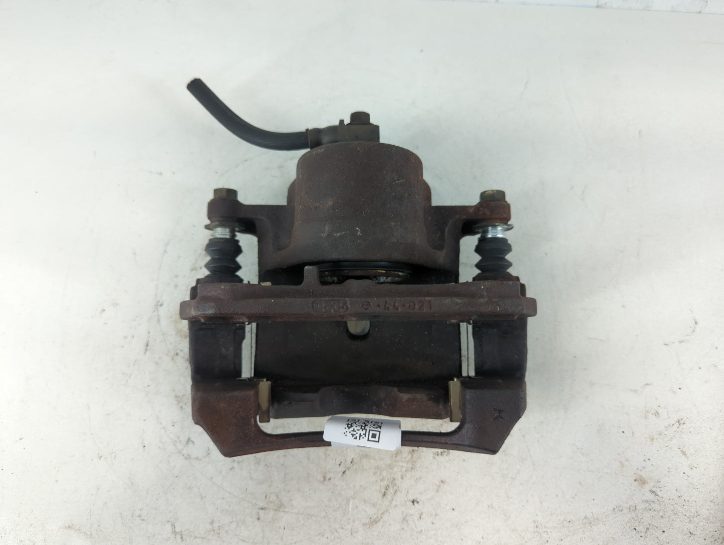 2006-2011 Chevrolet Hhr Front Driver Left Brake Caliper - Oemusedautoparts1.com