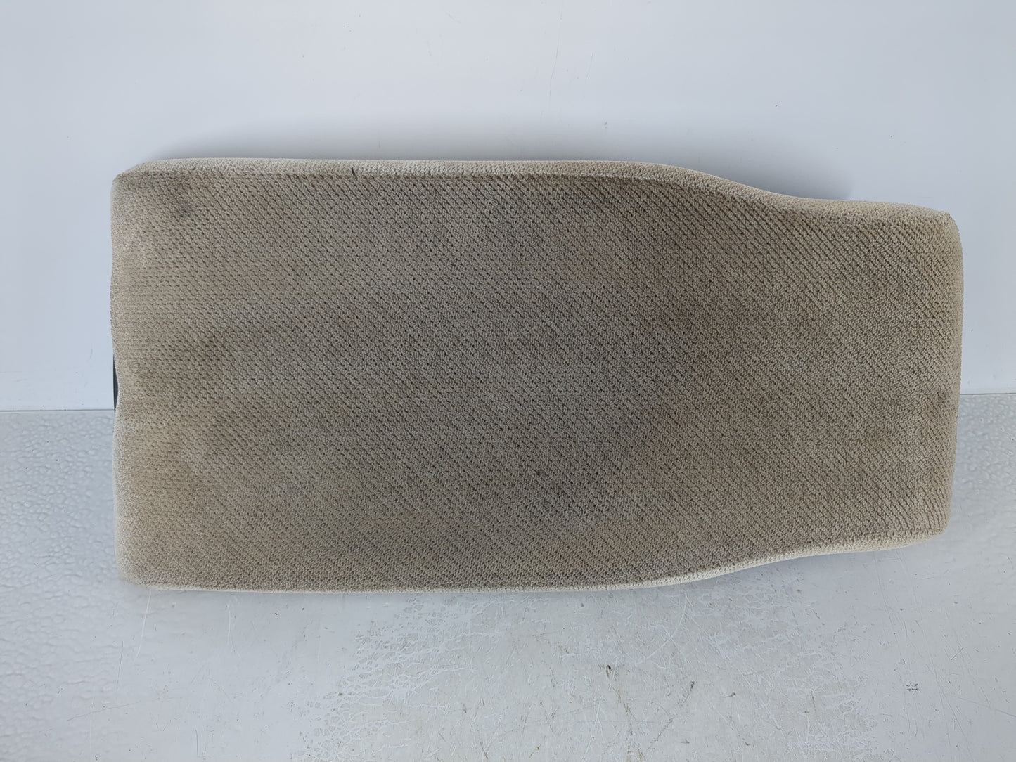 2007-2016 Chevrolet Impala Center Floor Console Fits Fits 2007 2008 2009 2010 2011 2012 2013 2014 2015 2016 OEM Used Auto Pa