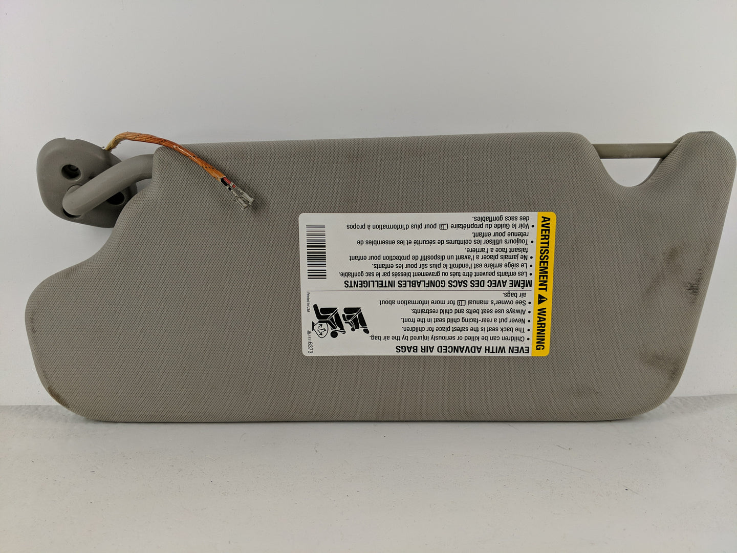 2006-2016 Chevrolet Impala Sun Visor Shade Replacement Passenger Right Mirror Fits OEM Used Auto Parts - Oemusedautoparts1.c