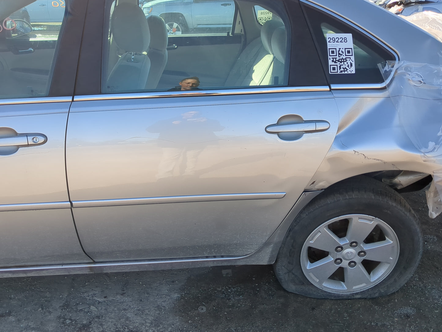 2006-2016 Chevrolet Impala Driver Rear Door Oem - Oemusedautoparts1.com