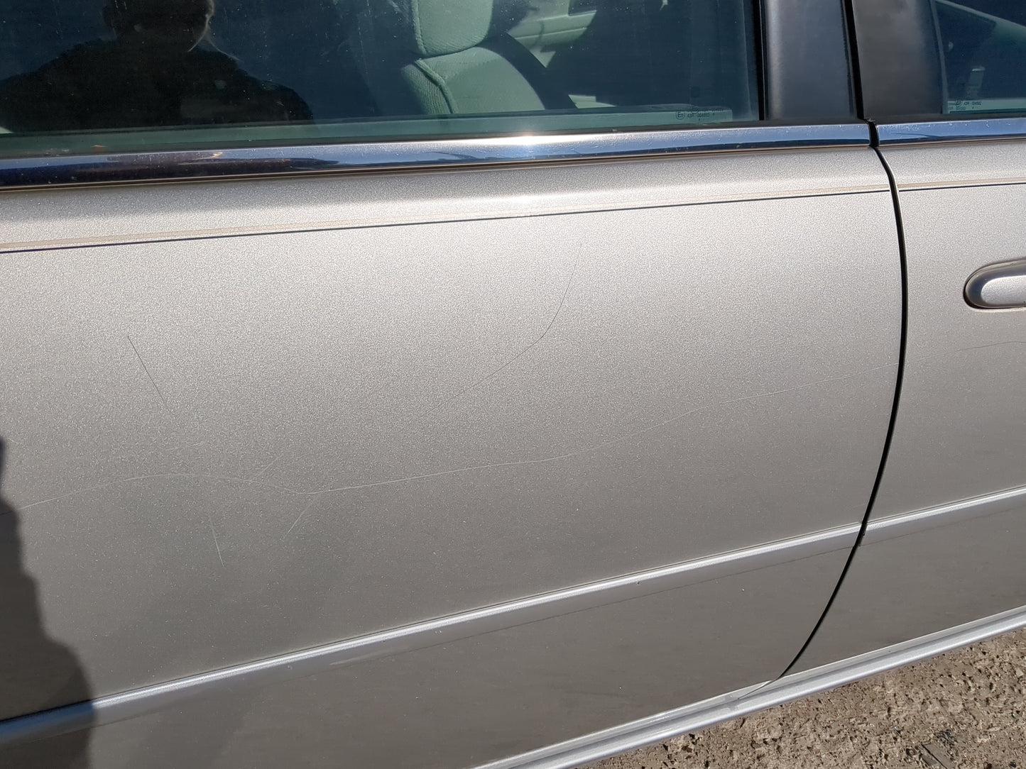 2006-2016 Chevrolet Impala Passenger Rear Door Oem 1207994 - Oemusedautoparts1.com