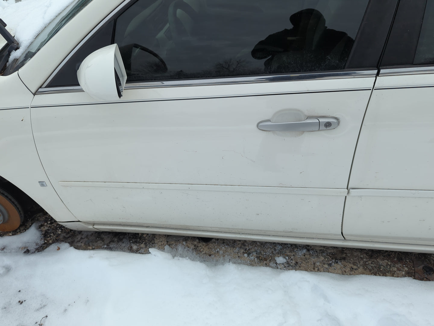2006-2016 Chevrolet Impala Driver Front Door Oem - Oemusedautoparts1.com