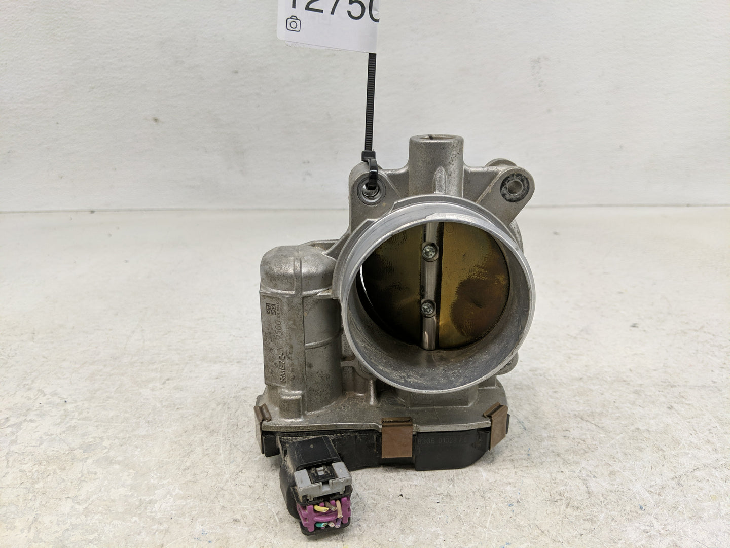 2006-2011 Chevrolet Impala Throttle Body Fits Fits 2006 2007 2008 2009 2010 2011 OEM Used Auto Parts - Oemusedautoparts1.com