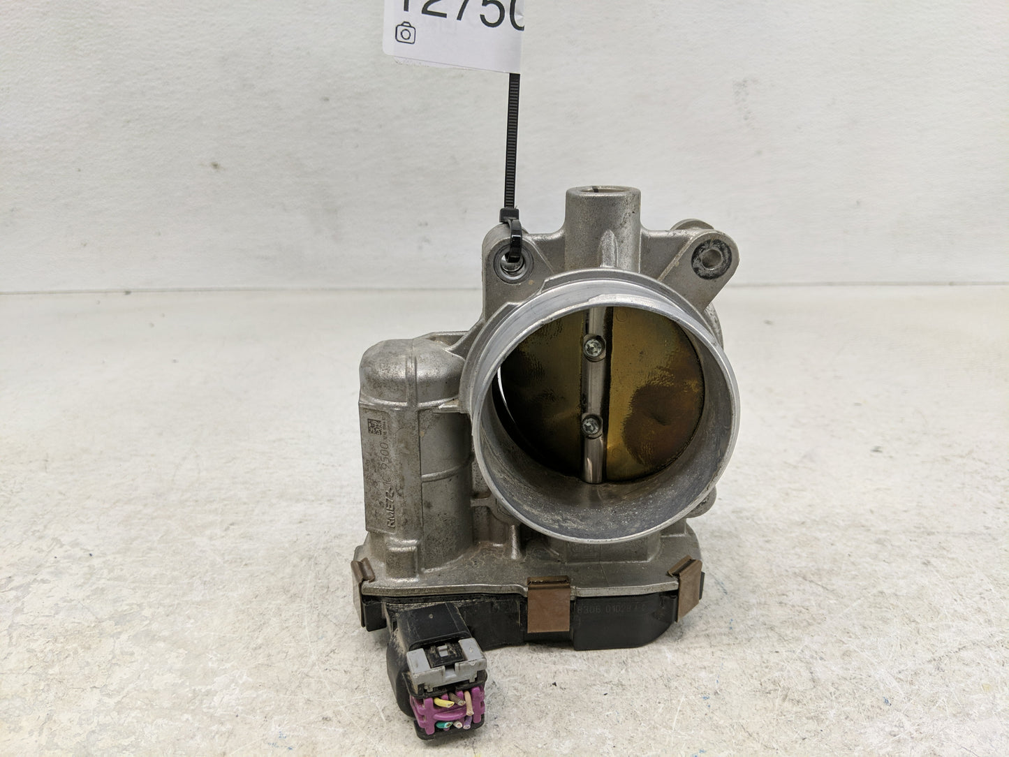 2006-2011 Chevrolet Impala Throttle Body Fits Fits 2006 2007 2008 2009 2010 2011 OEM Used Auto Parts - Oemusedautoparts1.com
