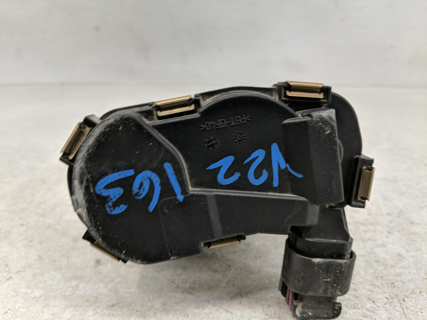 2006-2011 Chevrolet Impala Throttle Body Fits Fits 2006 2007 2008 2009 2010 2011 OEM Used Auto Parts - Oemusedautoparts1.com