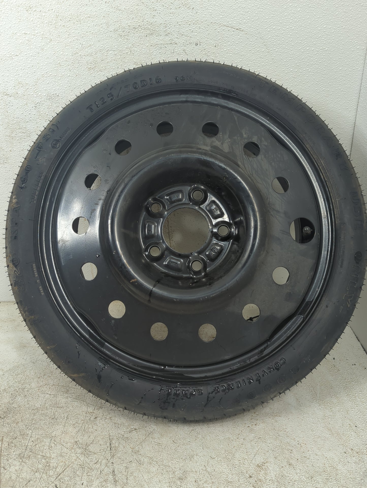 2000-2016 Chevrolet Impala Spare Donut Tire Wheel Rim Oem 1352042 - Oemusedautoparts1.com