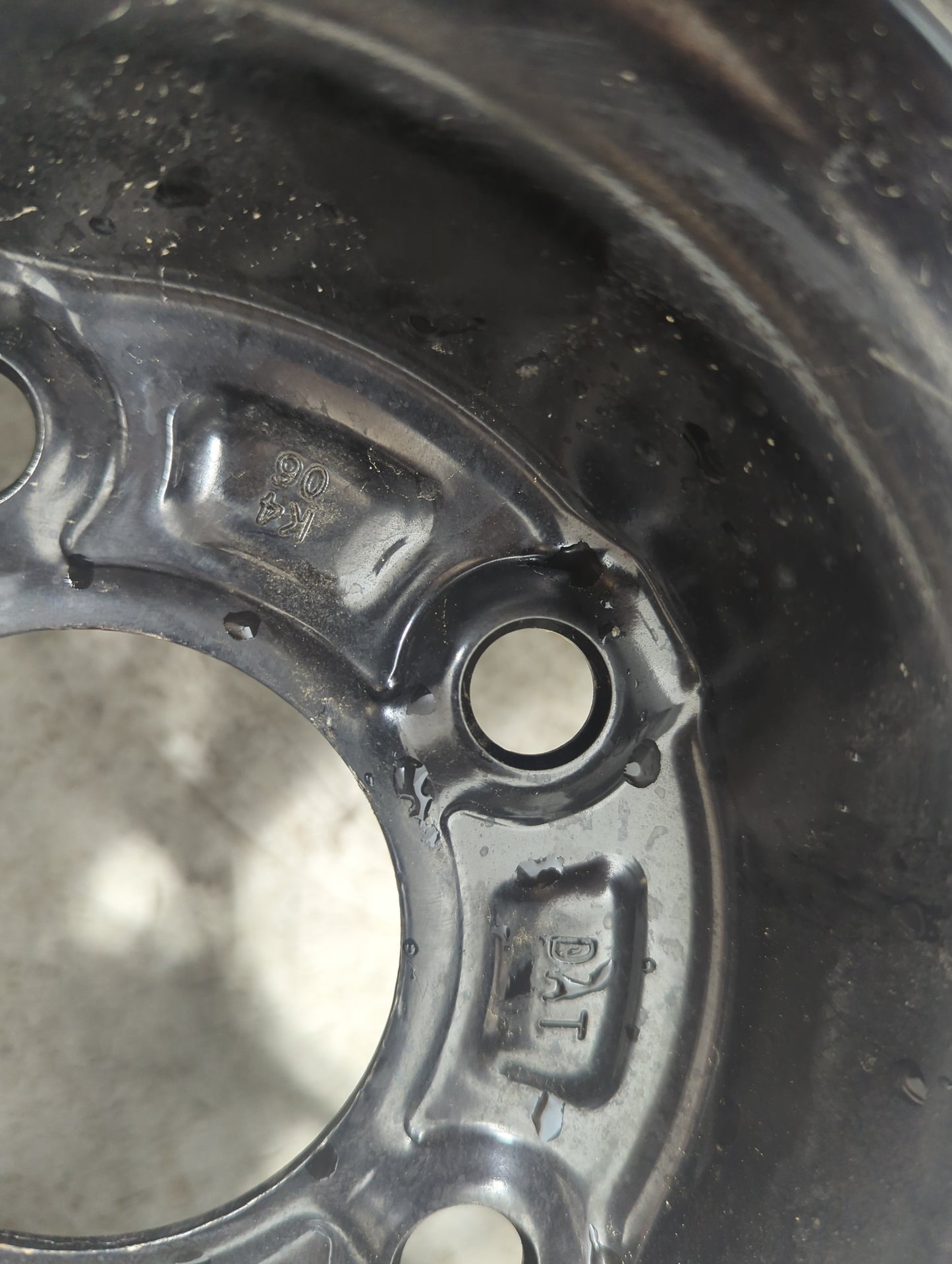 2000-2016 Chevrolet Impala Spare Donut Tire Wheel Rim Oem 1352042 - Oemusedautoparts1.com