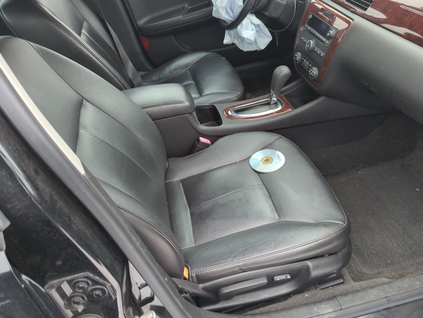 2006-2008 Chevrolet Impala Passenger Front Seat Oem 1357273 - Oemusedautoparts1.com