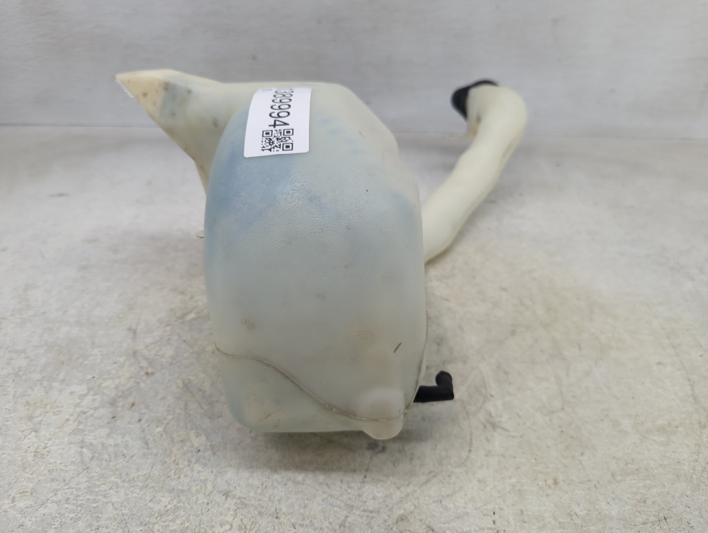 2006-2016 Chevrolet Impala Windshield Washer Fluid Reservoir Bottle Oem - Oemusedautoparts1.com
