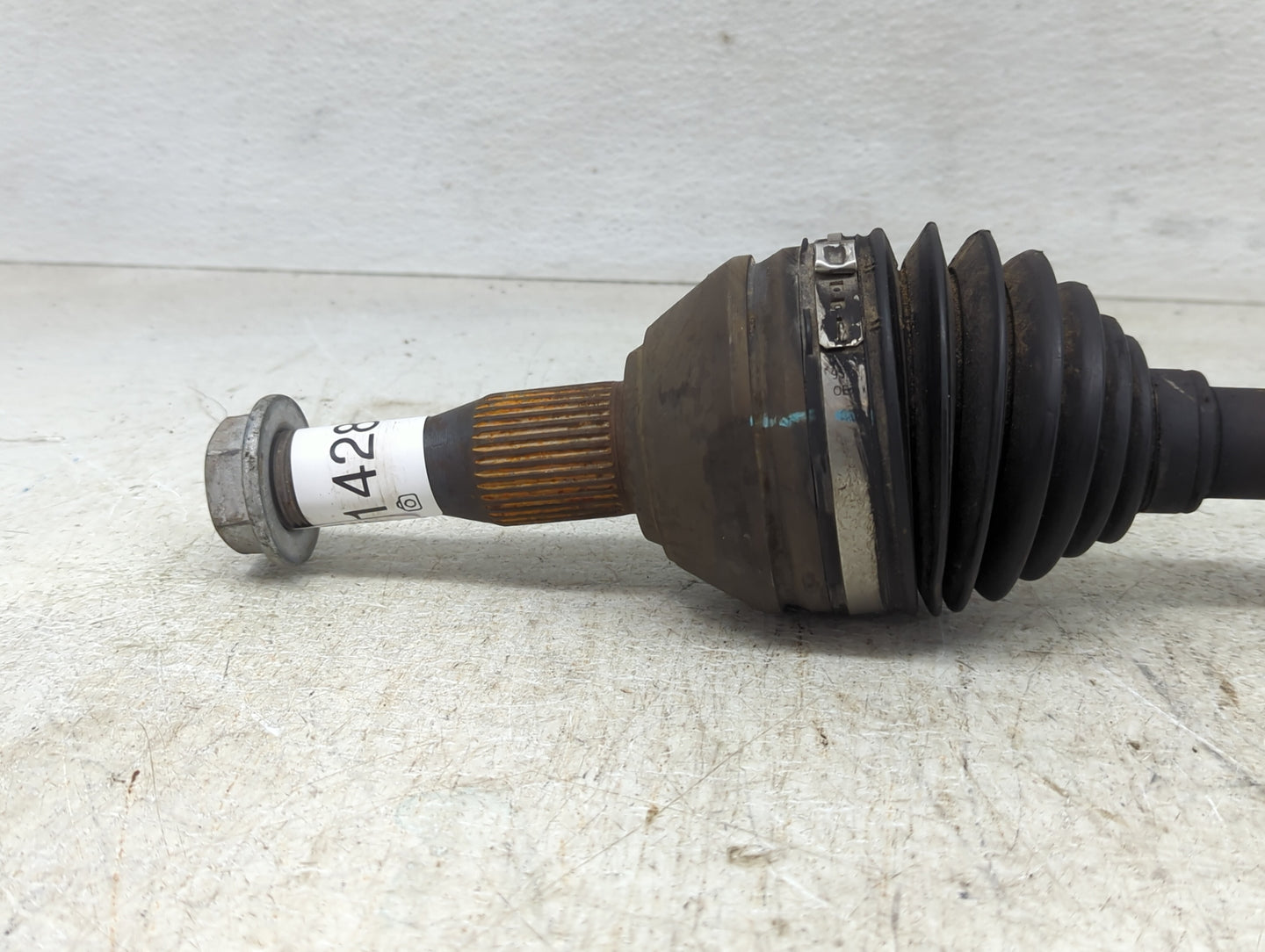 2012-2016 Chevrolet Impala Axle Shaft Front Driver Cv C/v - Oemusedautoparts1.com