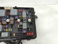 2006-2007 Chevrolet Impala Fusebox Fuse Box Panel Relay Module P/N:13596729-01 Fits Fits 2006 2007 OEM Used Auto Parts - Oem