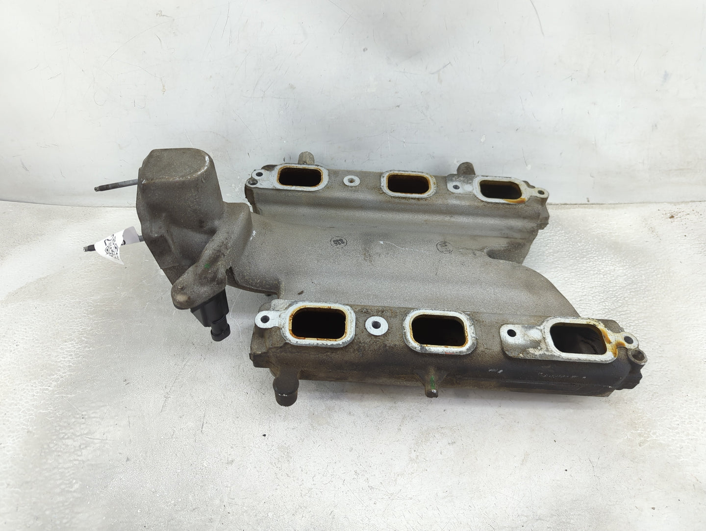 2007 Chevrolet Impala Air Intake Manifold Fits OEM Used Auto Parts - Oemusedautoparts1.com