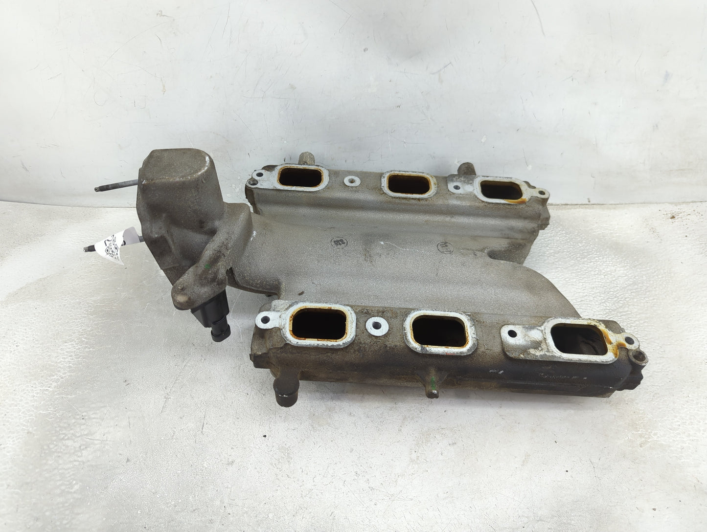 2007 Chevrolet Impala Air Intake Manifold Fits OEM Used Auto Parts - Oemusedautoparts1.com