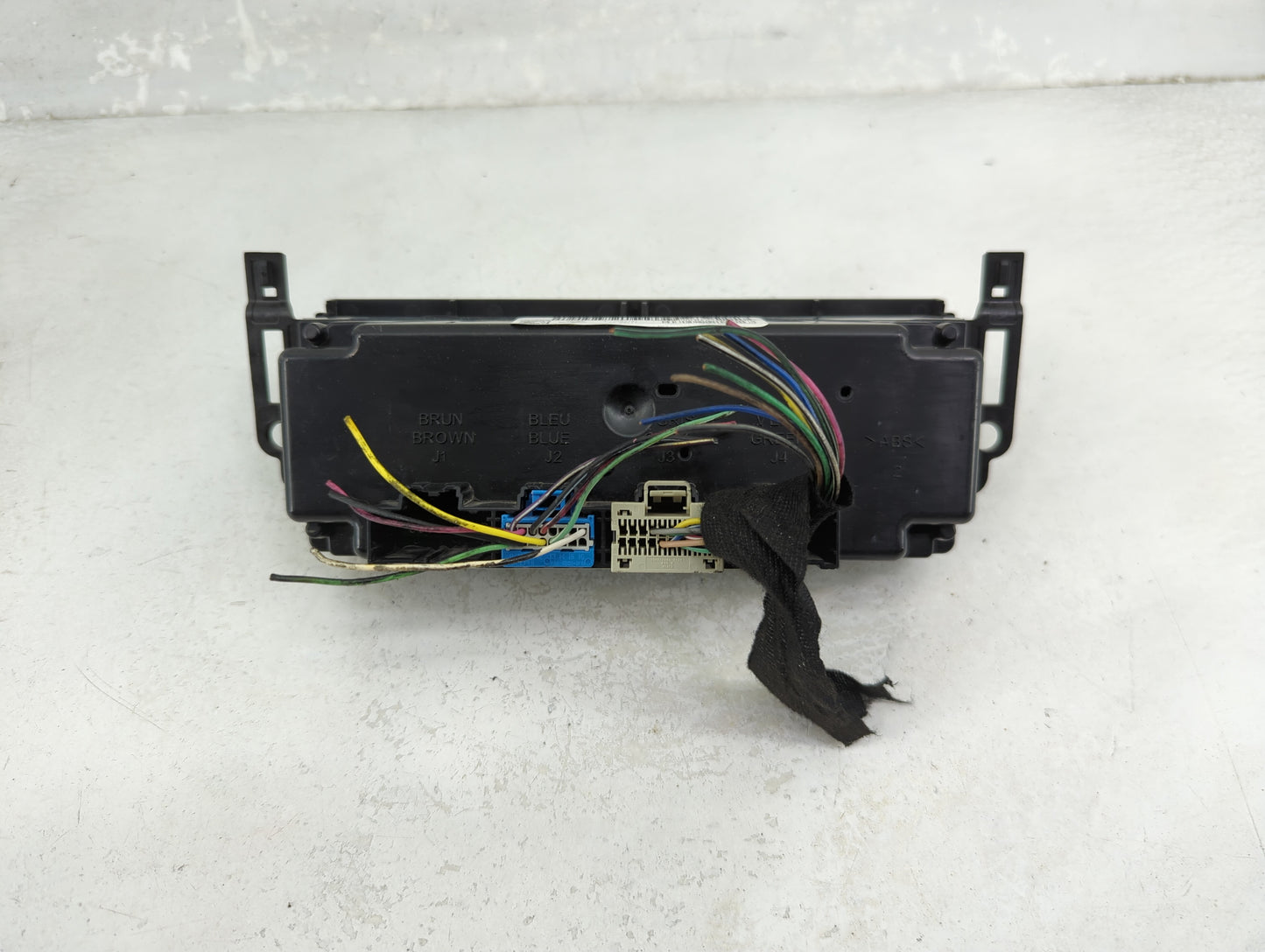 2006-2011 Chevrolet Impala Climate Control Module Temperature AC/Heater Replacement P/N:15909084 Fits OEM Used Auto Parts - 