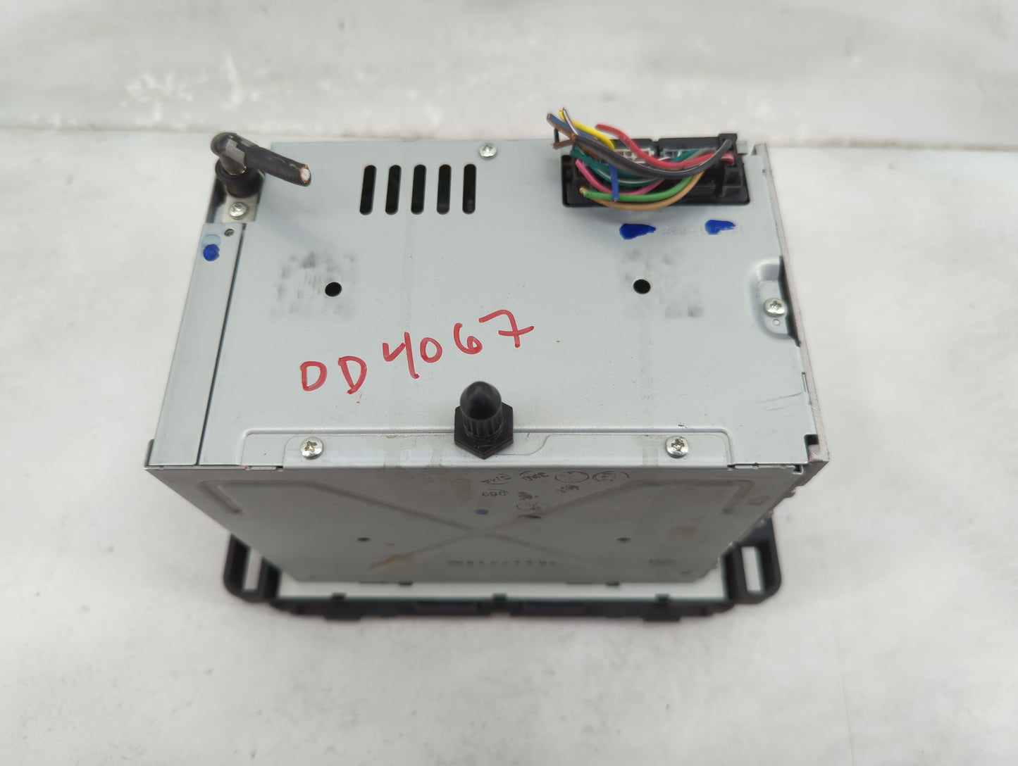 2006-2008 Chevrolet Impala Radio AM FM Cd Player Receiver Replacement P/N:15850677 122000-9760A101 Fits Fits 2006 2007 2008 