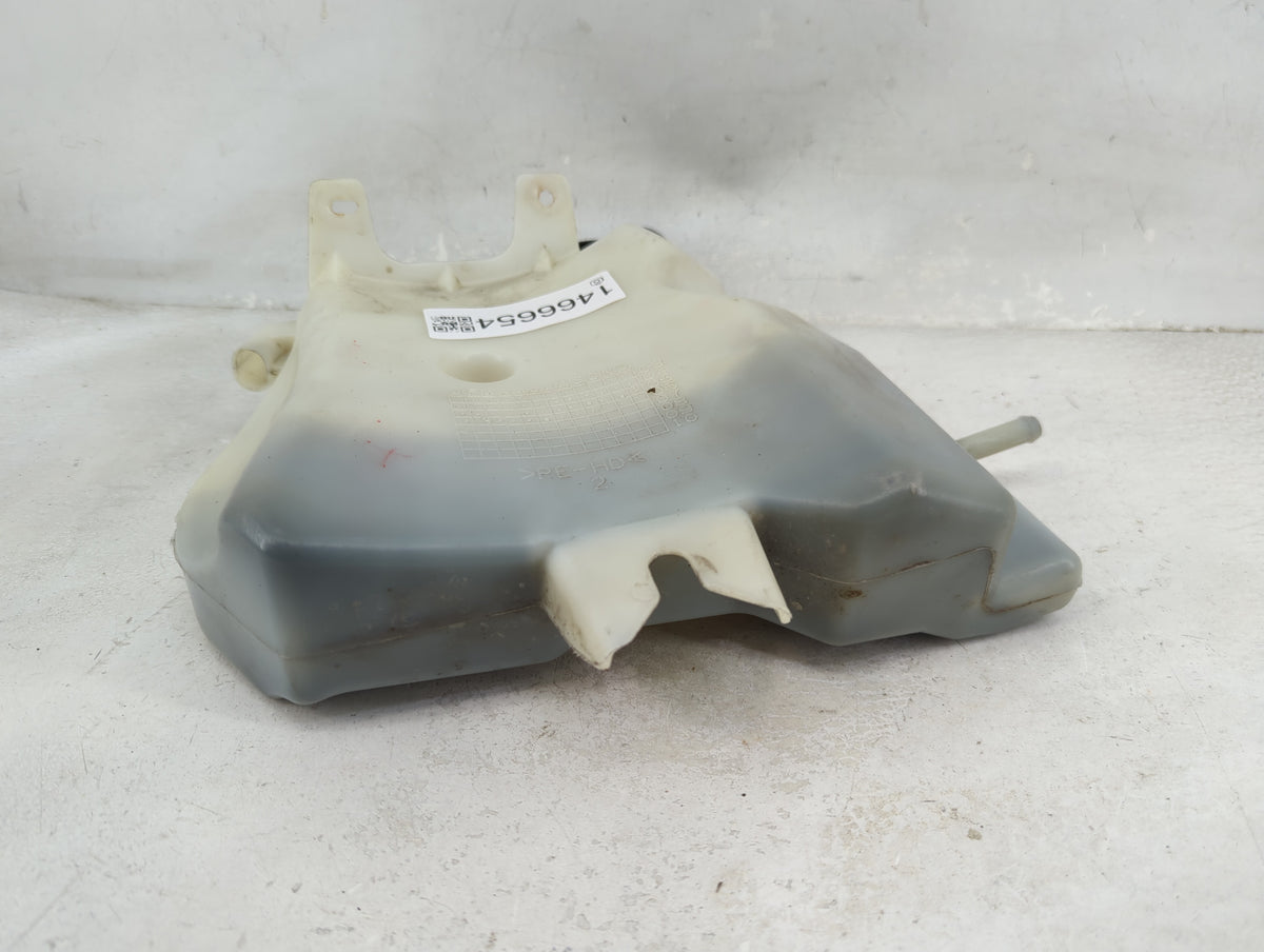 2006 Chevrolet Impala Radiator Coolant Overflow Expansion Tank Bottle 1466654 - Oemusedautoparts1.com