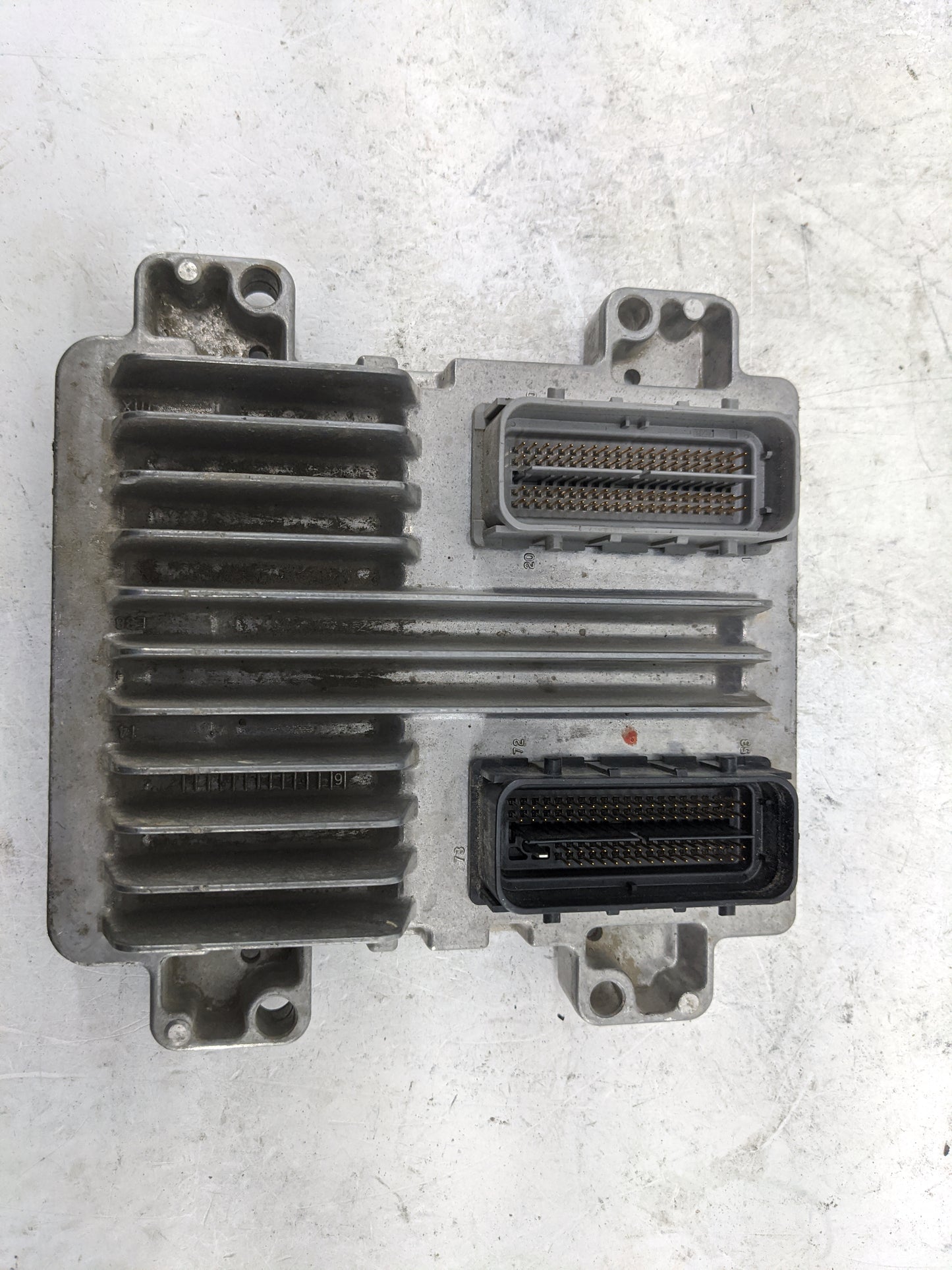2007 Chevrolet Impala PCM Engine Control Computer ECU ECM PCU OEM P/N:12609098 12597121, 12235110 Fits Fits 2006 2008 OEM Us