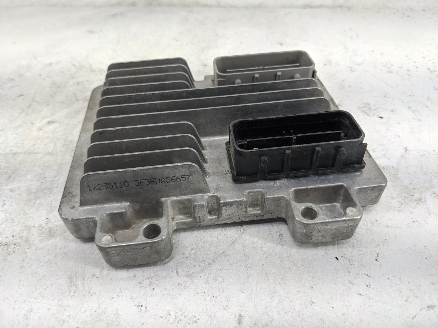 2007 Chevrolet Impala PCM Engine Control Computer ECU ECM PCU OEM P/N:12609098 12597121, 12235110 Fits Fits 2006 2008 OEM Us