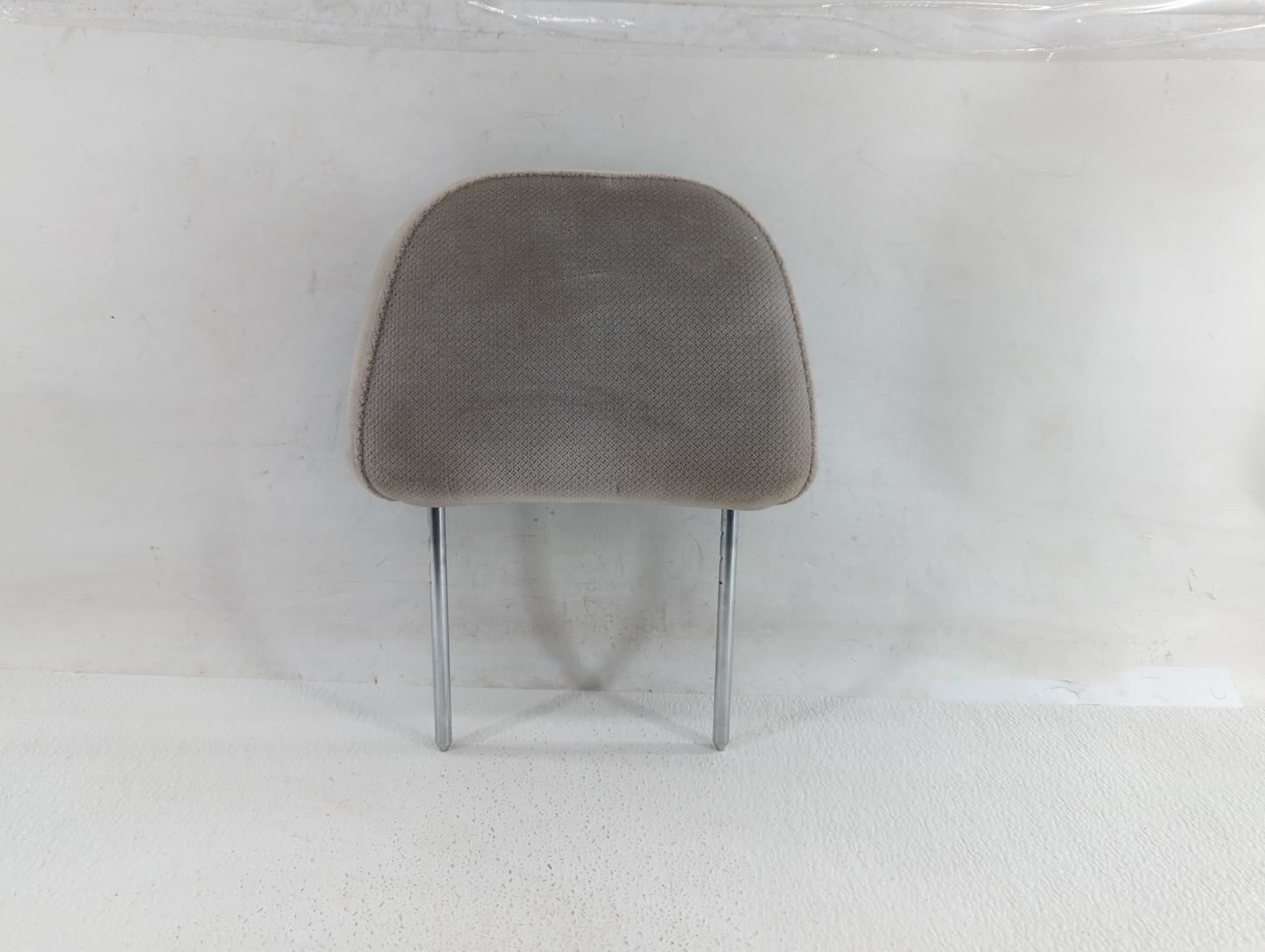 2006-2007 Chevrolet Impala Headrest Head Rest Front Driver Passenger Seat Fits Fits 2006 2007 OEM Used Auto Parts - Oemuseda