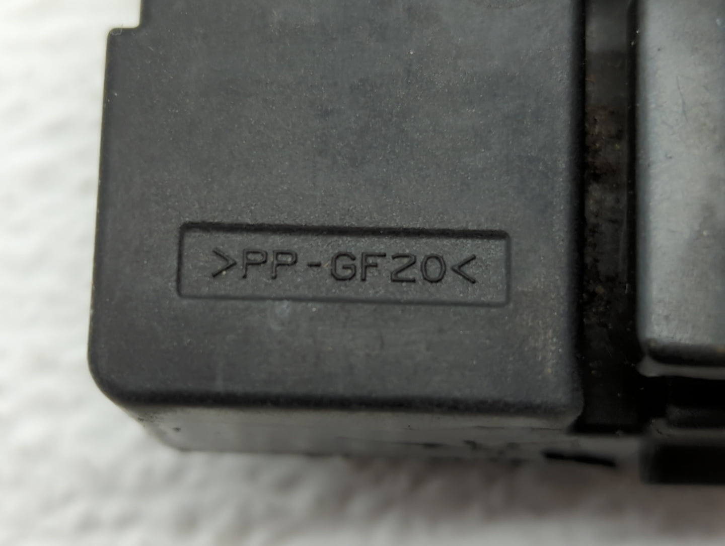 2006-2008 Chevrolet Impala Master Power Window Switch Replacement Driver Side Left P/N:10340140 Fits Fits 2006 2007 2008 OEM