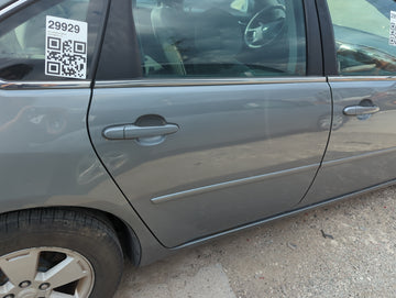 2006-2016 Chevrolet Impala Passenger Rear Door Oem 5012511 - Oemusedautoparts1.com